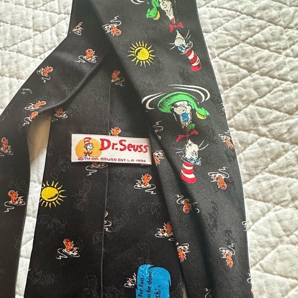 Tie - Picture 4 of 10